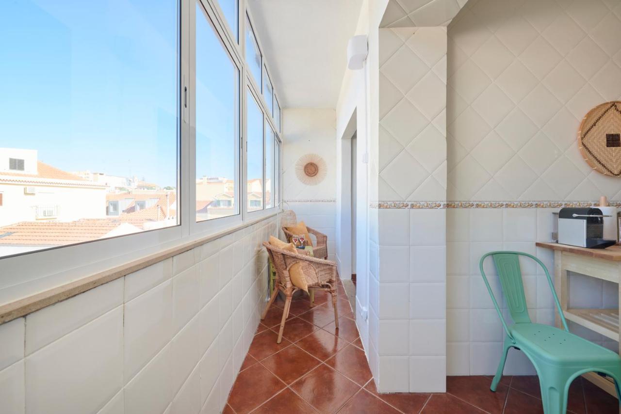 Central & Sunny 2Br Apt Near Beach, By Timecooler เซตุบาล ภายนอก รูปภาพ
